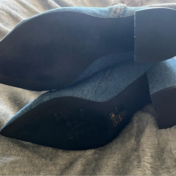 Jeffrey Campbell Finite boots EUC - Picture 5 of 6